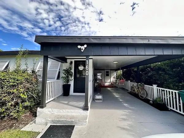 160 4th Street, Naples, FL 34113