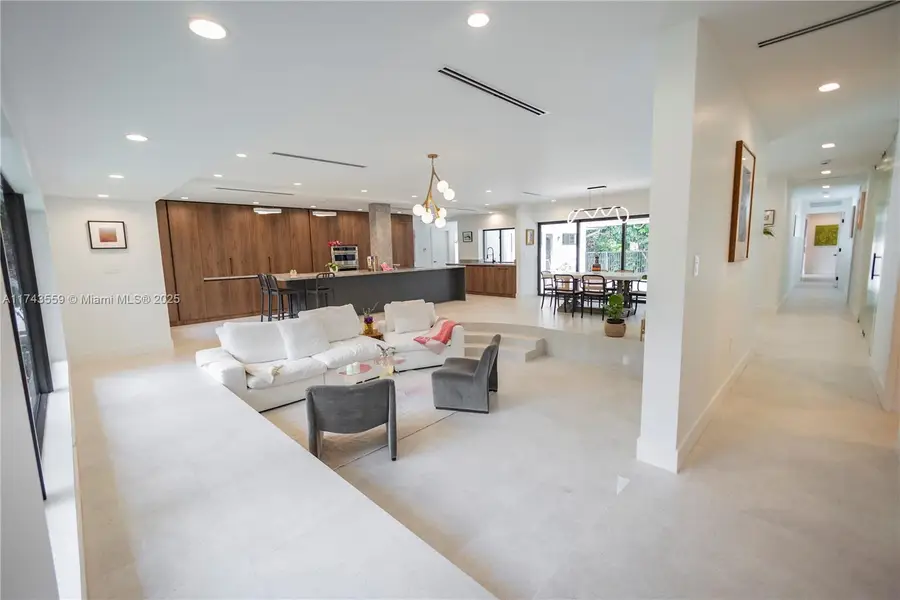 3111 Anderson Rd, Coral Gables, FL 33134 - #3