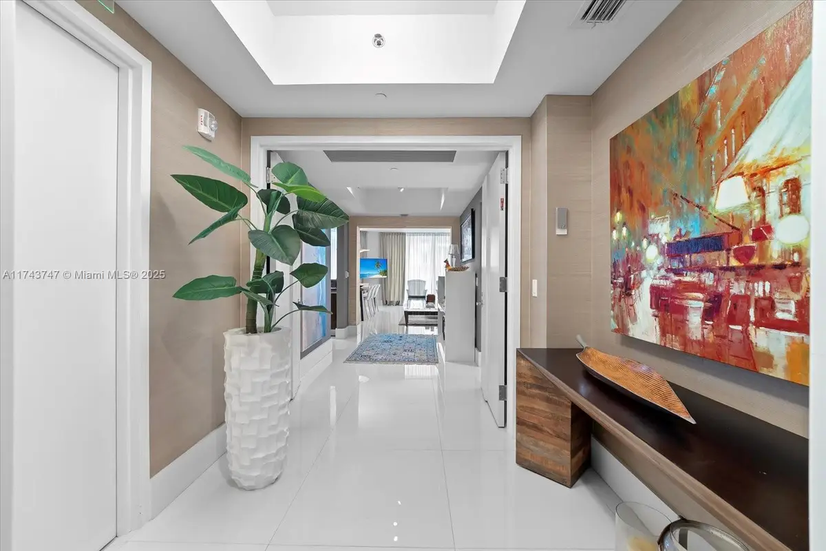 2711 S Ocean Dr #1106, Hollywood, FL 33019 - #1