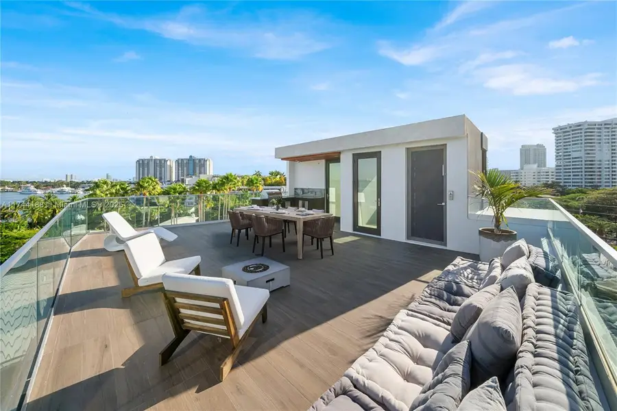 11 Century Lane, Miami Beach, FL 33139 - #3