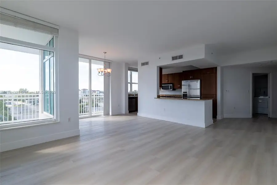 350 N Federal Hwy #512, Boynton Beach, FL 33435 - Image #3