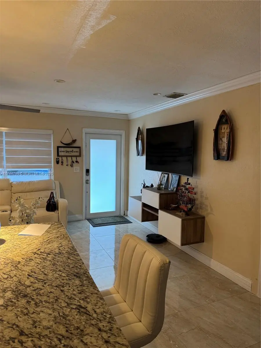 2770 NW 164th Ter, Miami Gardens, FL 33054 - Image #3