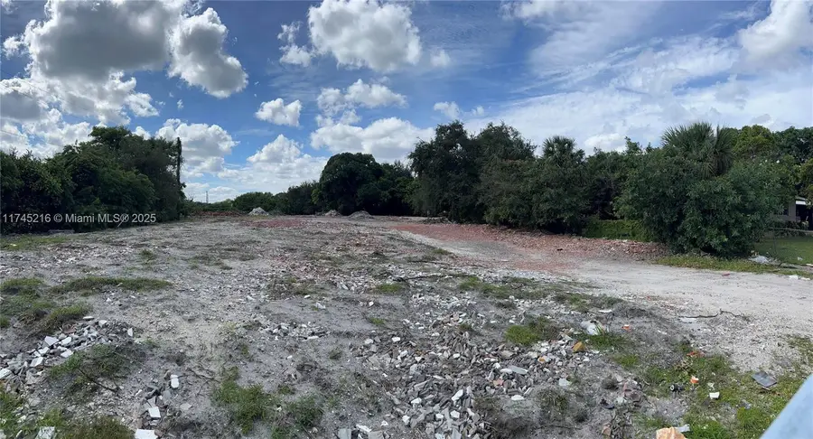 147 NW 31st Ave, Lauderhill, FL 33311 - Image #3