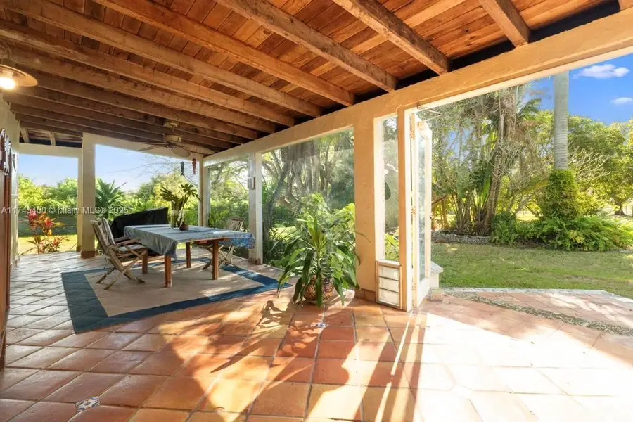 37255 SW 214th Ave, Homestead, FL 33034 - Image #3