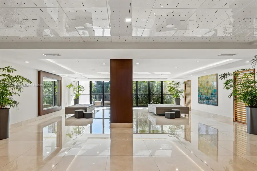 540 Brickell Key Dr #1600, Miami, FL 33131 - Image #3