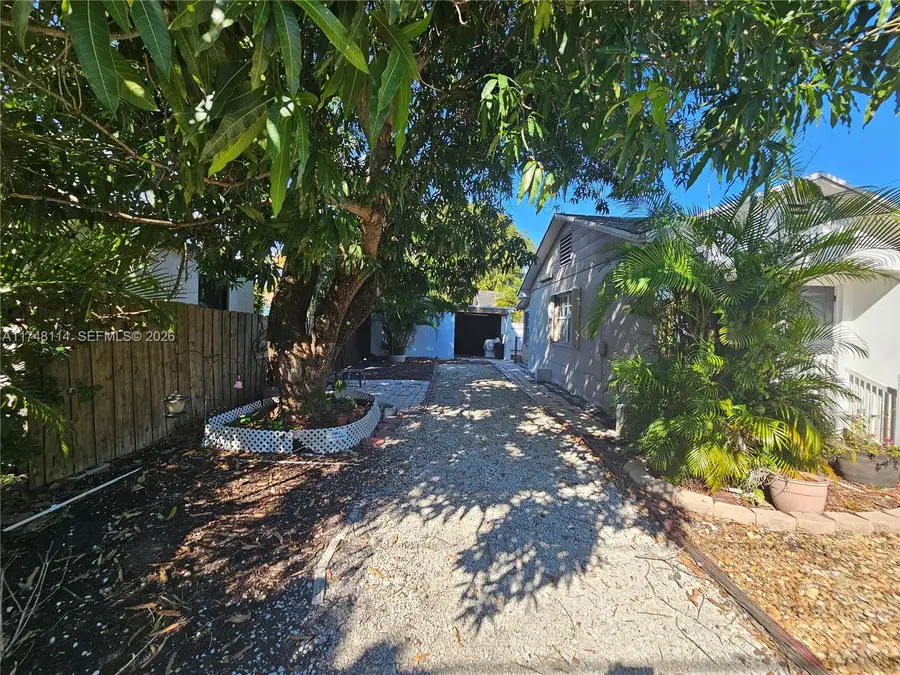 3015 SW 24th Ter, Miami, FL 33145 - Image #3