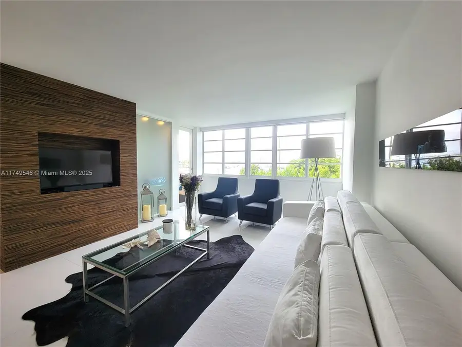 1670 Lincoln Ct #3B, Miami Beach, FL 33139 - Image #2