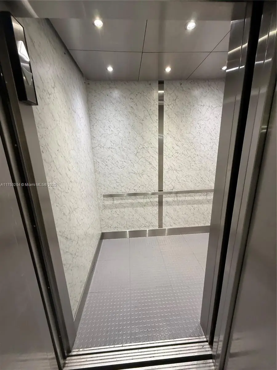 16500 Golf Club Rd #204, Weston, FL 33326 - Image #2