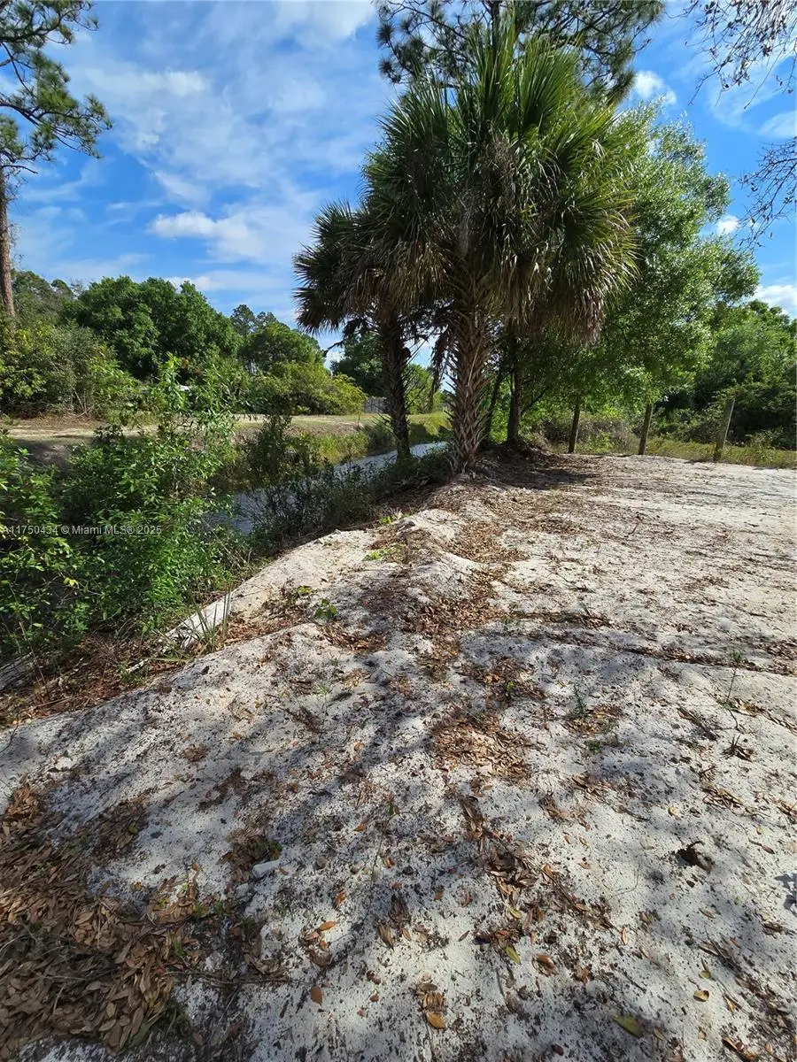 810 S Shetland, Clewiston, FL 33440 - Image #2