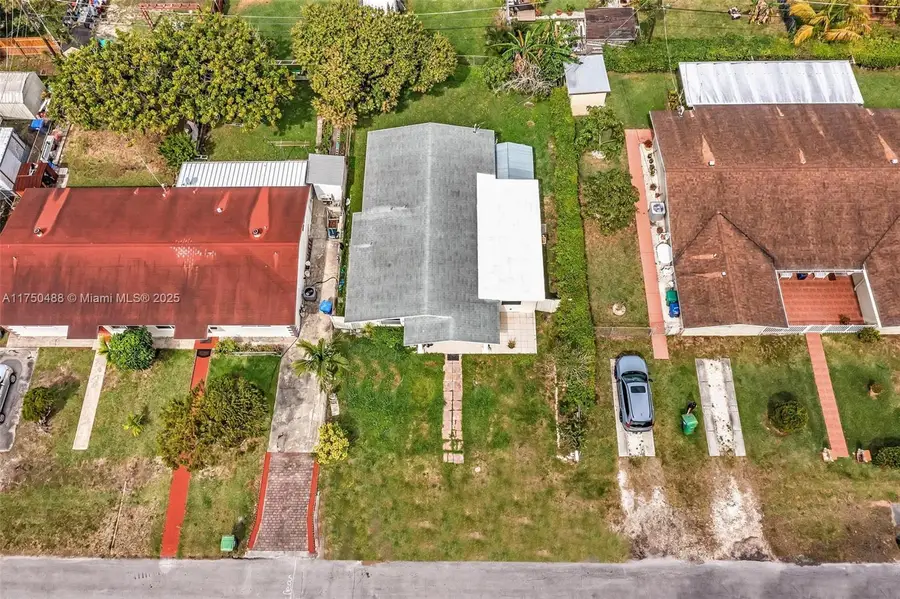 2631 NE 214th St, Miami, FL 33180 - #3