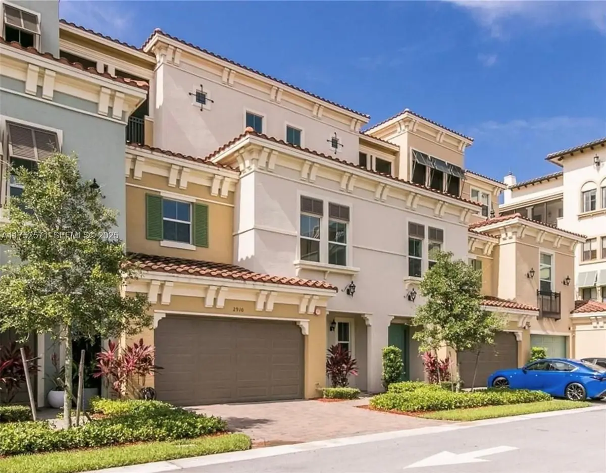 2910 NW 124th Way #2910, Sunrise, FL 33323 - Image #1