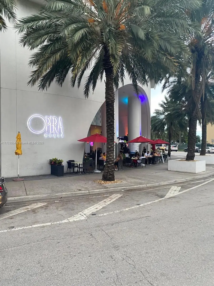 1750 N Bayshore Dr #2905, Miami, FL 33132 - #3