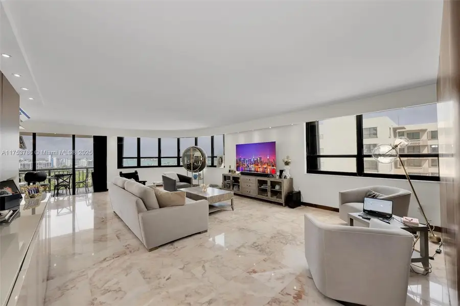 10175 Collins Ave #1207, Bal Harbour, FL 33154 - Image #2