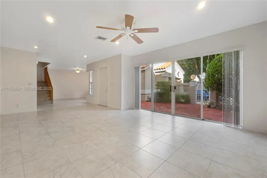 11066 Long Boat Dr, Cooper City, FL 33026 - Image #2