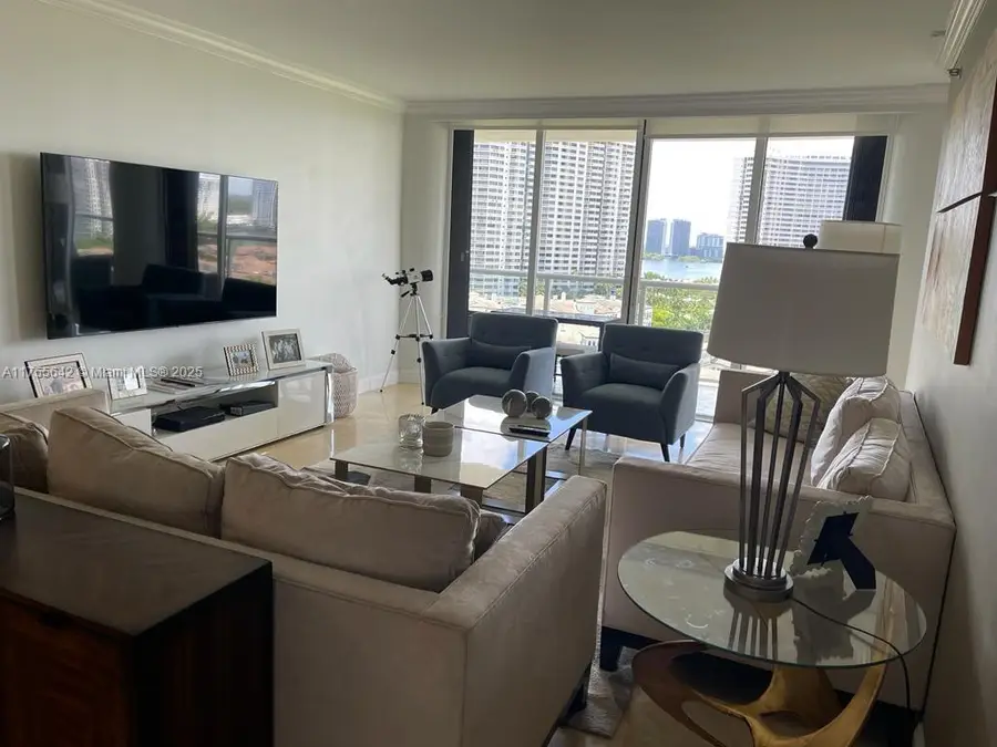 4000 Island Blvd #1503, Aventura, FL 33160 - Image #2