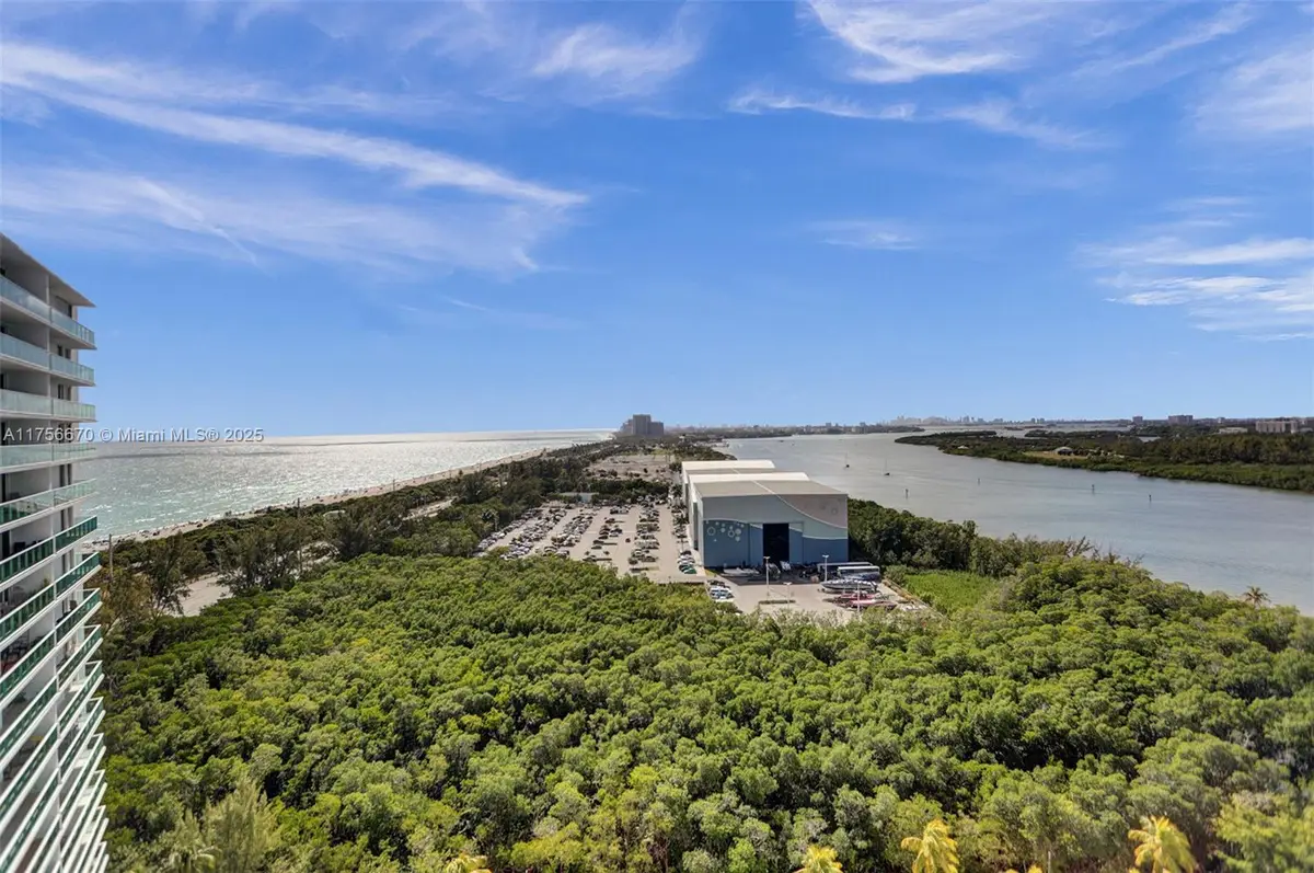 100 Bayview Dr #1923, Sunny Isles Beach, FL 33160 - Image #1