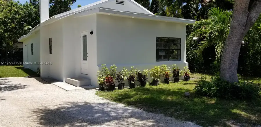 2465 NE 184th St, North Miami Beach, FL 33160 - #3