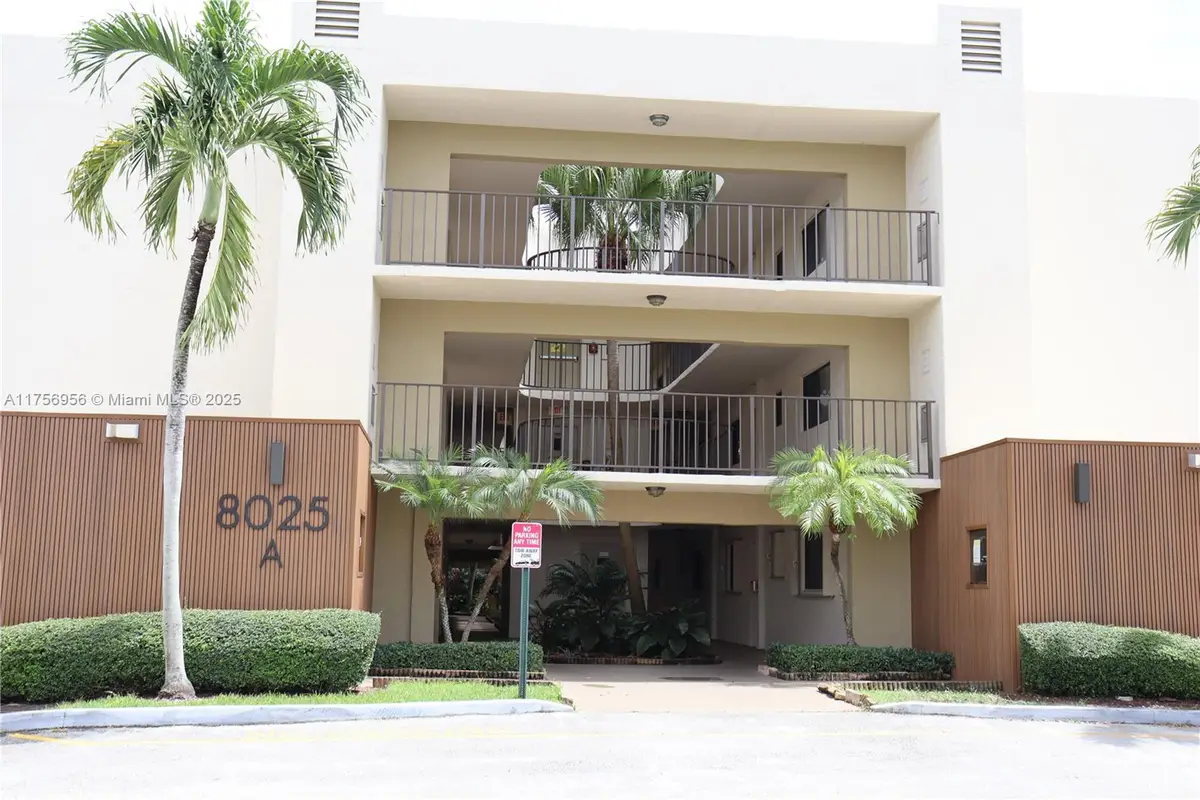 8025 SW 107th Ave #222, Miami, FL 33173 - Image #1