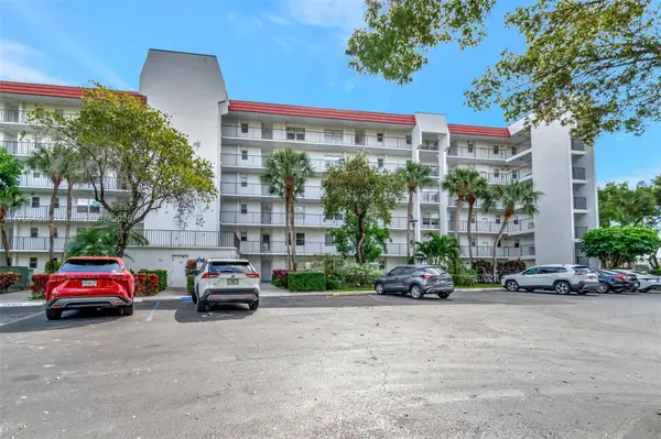 3597 Birdie Dr #107, Lake Worth, FL 33467