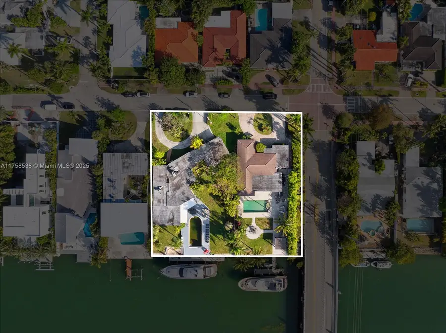 1000 S Shore Dr, Miami Beach, FL 33141 - Image #3