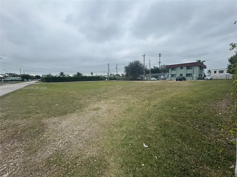 120 NW 3rd St, Homestead, FL 33030 - Image #2
