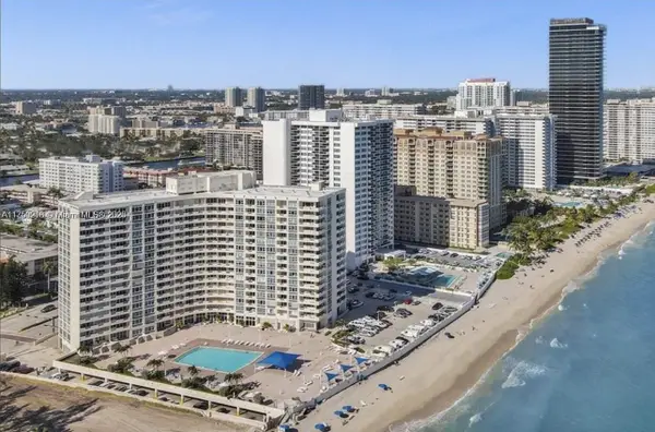 3180 S Ocean Dr #522, Hallandale Beach, FL 33009
