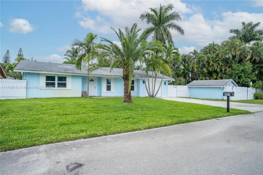 4541 SW 28th Ter, Dania Beach, FL 33312 - #2