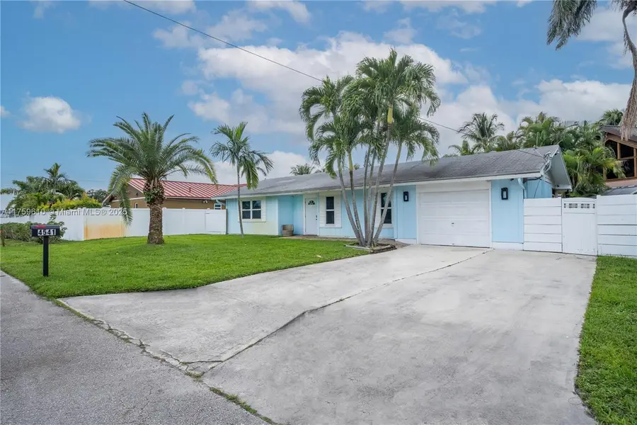 4541 SW 28th Ter, Dania Beach, FL 33312 - #3