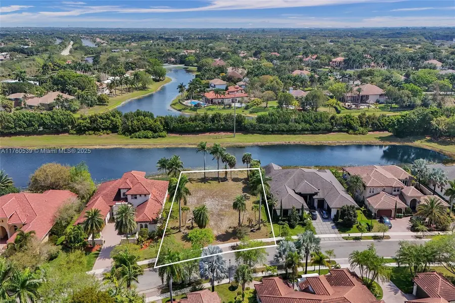 19068 Park Ridge St, Weston, FL 33332 - Image #3