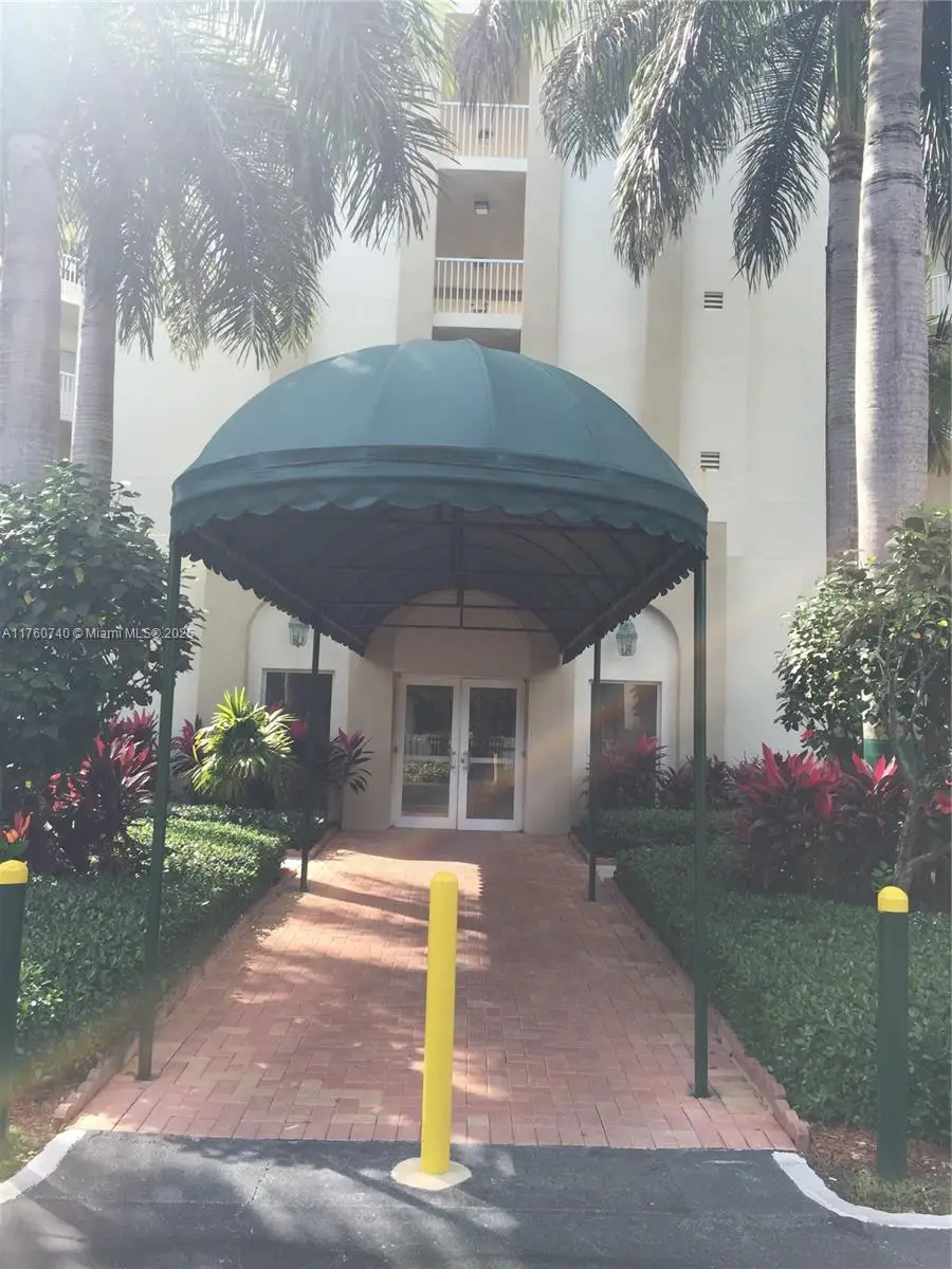 10770 NW 66th St #301, Doral, FL 33178 - Image #2