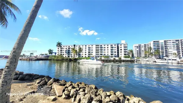 Address Withheld By Seller, Miami, FL 33125