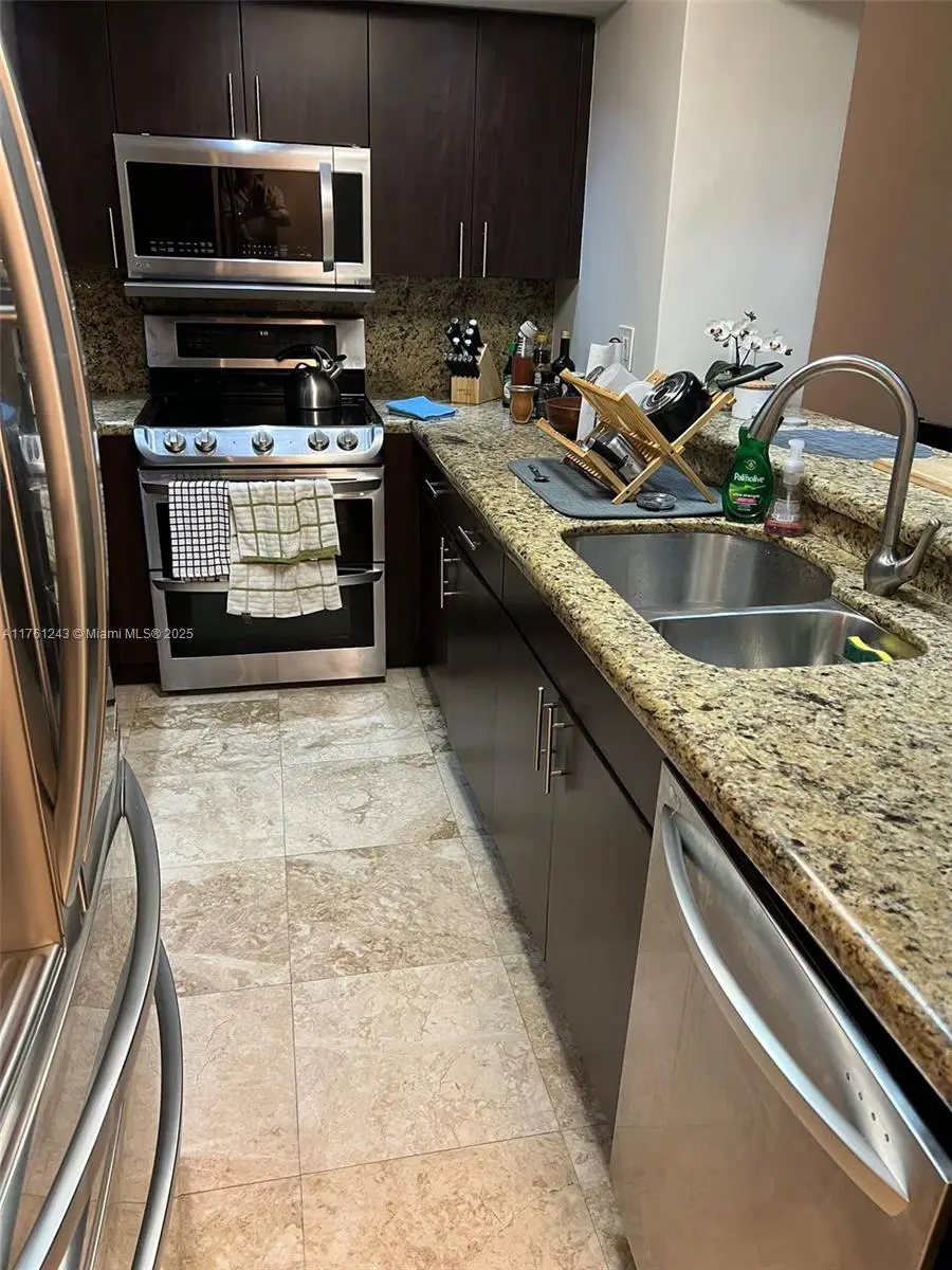 800 N Miami Ave #E-405, Miami, FL 33136 - Image #2