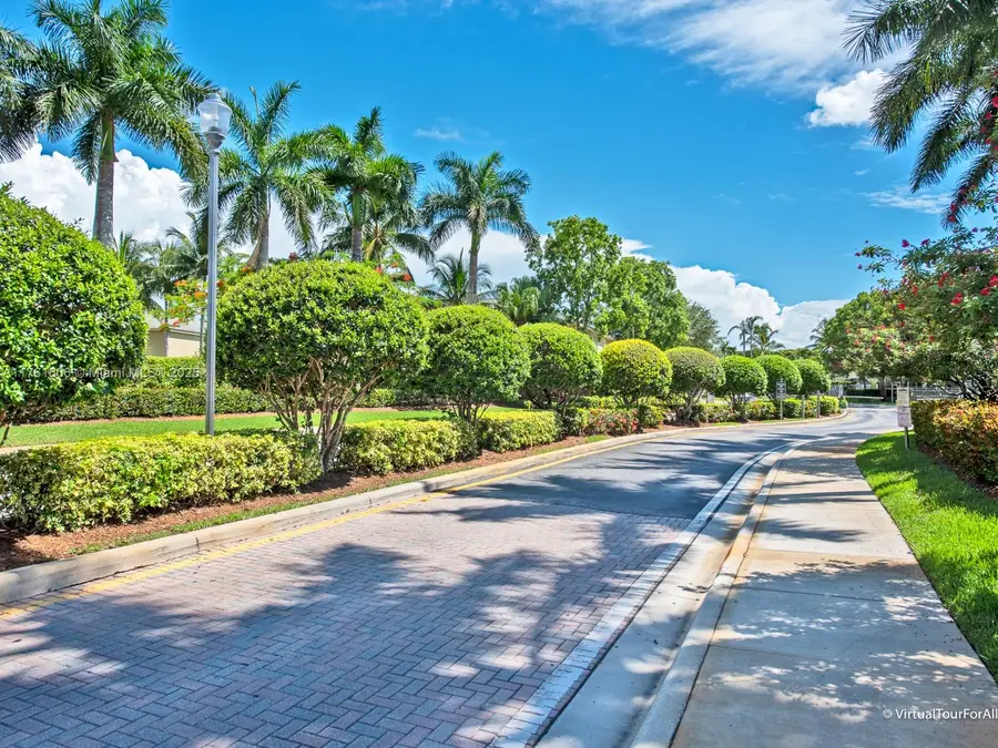 2094 Hacienda Ter #2094, Weston, FL 33327 - Image #2