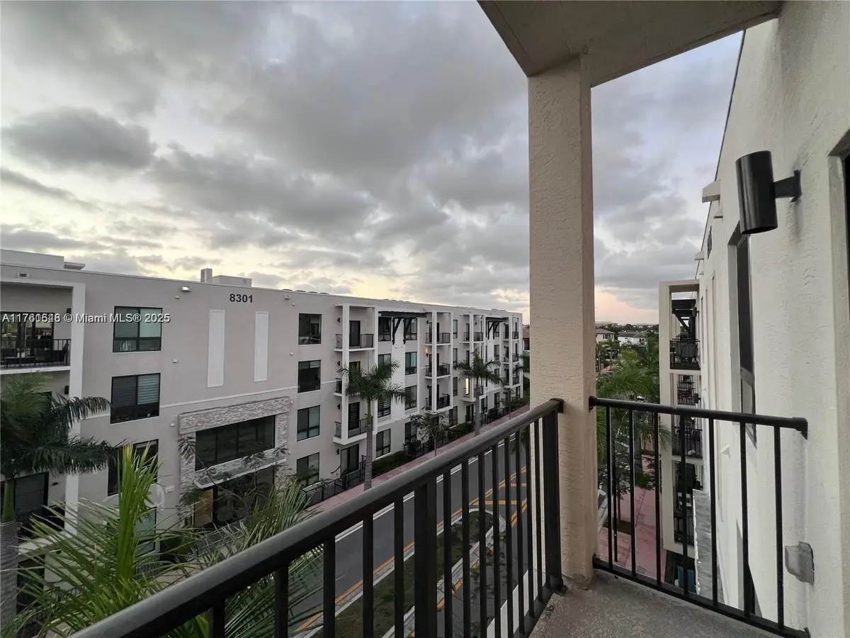 8265 NW 41st St #C-405, Doral, FL 33166 - Image #1