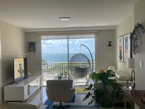 770 Claughton Island Dr #904, Miami, FL 33131