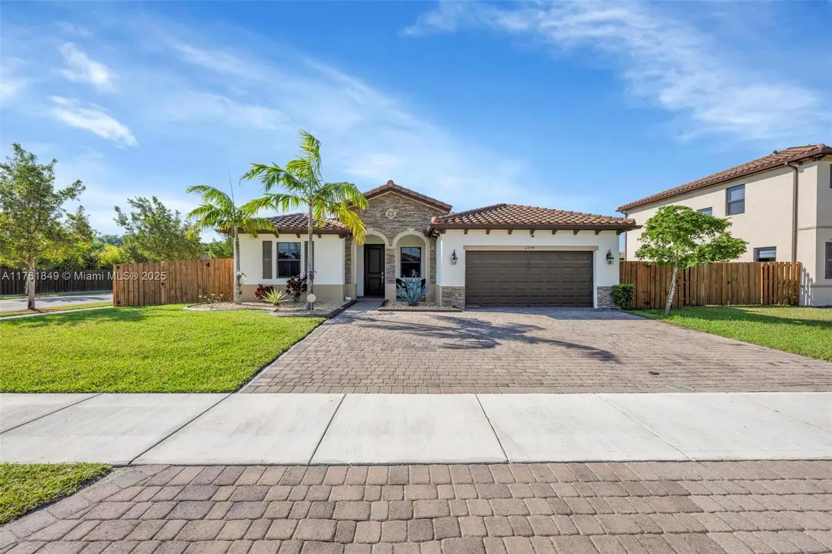 2594 SE 2nd St, Homestead, FL 33033 - Image #1