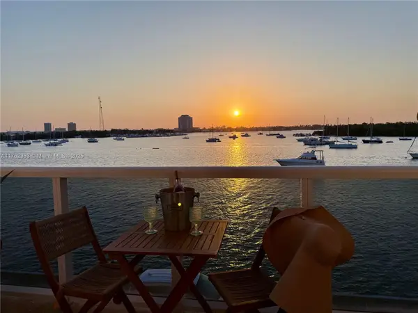 7928 West Dr #307, North Bay Village, FL 33141