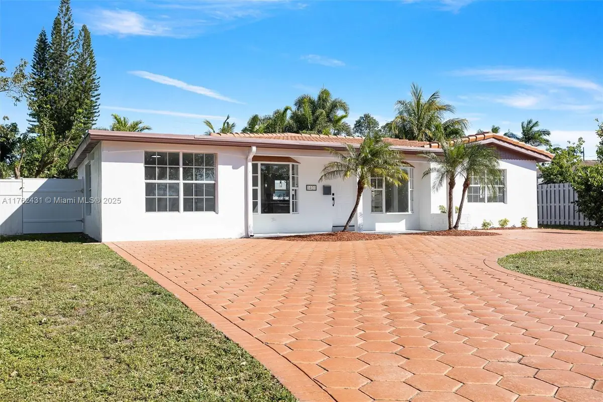 1401 NW 45th St, Fort Lauderdale, FL 33309 - Image #1