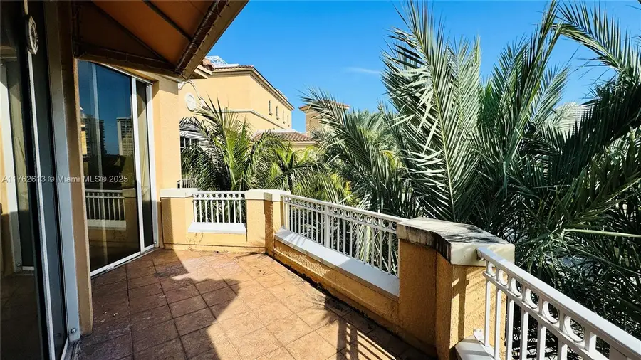 3001 NE 185th St #431, Aventura, FL 33180 - #2