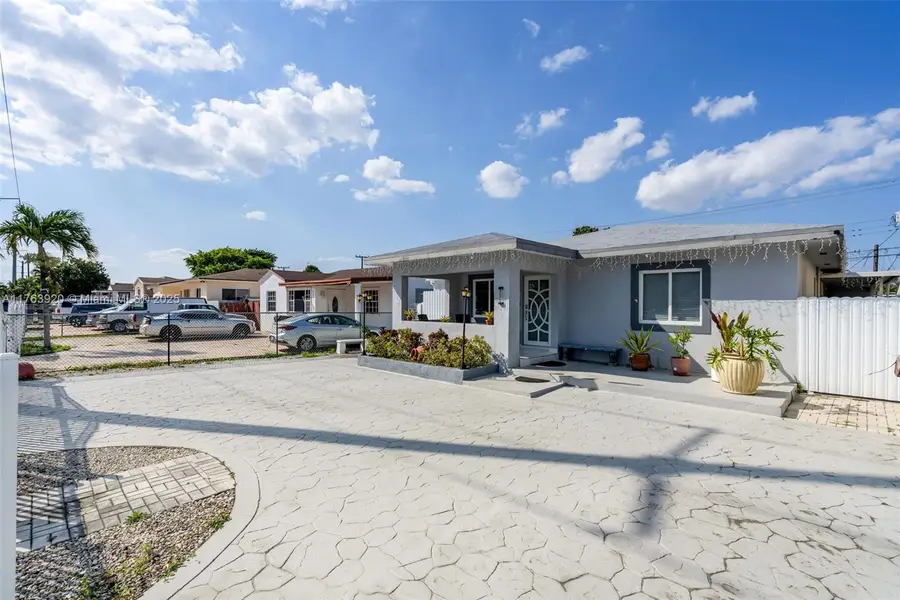 351 E 13th St, Hialeah, FL 33010 - Image #2