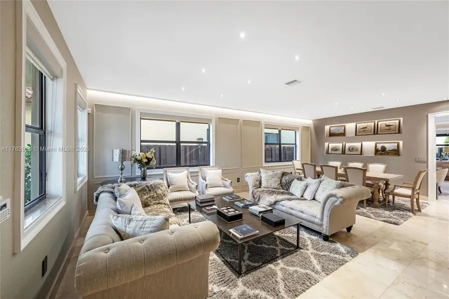 9835 NW 86th Ter, Doral, FL 33178 - #3