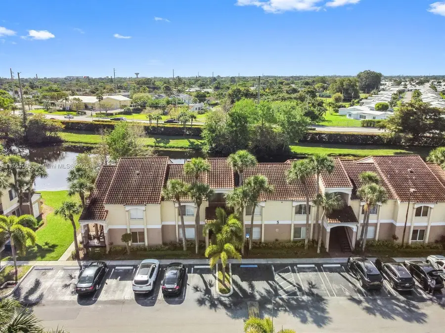 815 W Boynton Beach Blvd #5-101, Boynton Beach, FL 33426 - Image #2