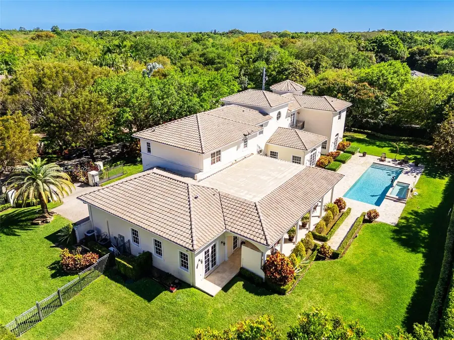 9076 SW 59th Ct, Pinecrest, FL 33156 - Image #2