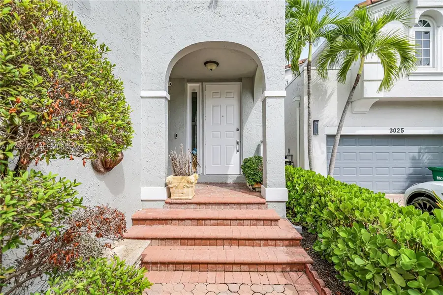 3015 NE 208th St, Aventura, FL 33180 - #2