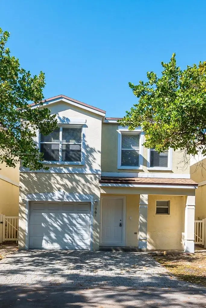 961 SW 15th St, Deerfield Beach, FL 33441 - Image #1