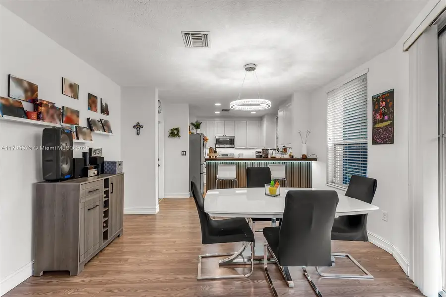 789 NE 195th St, Miami, FL 33179 - Image #3