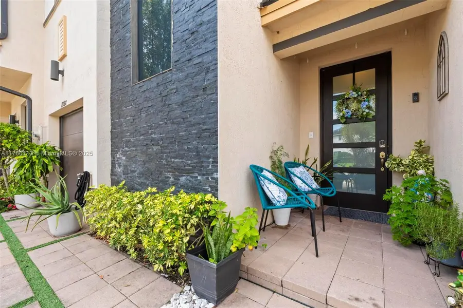 15788 NW 91st Ct #1, Miami Lakes, FL 33018 - Image #2