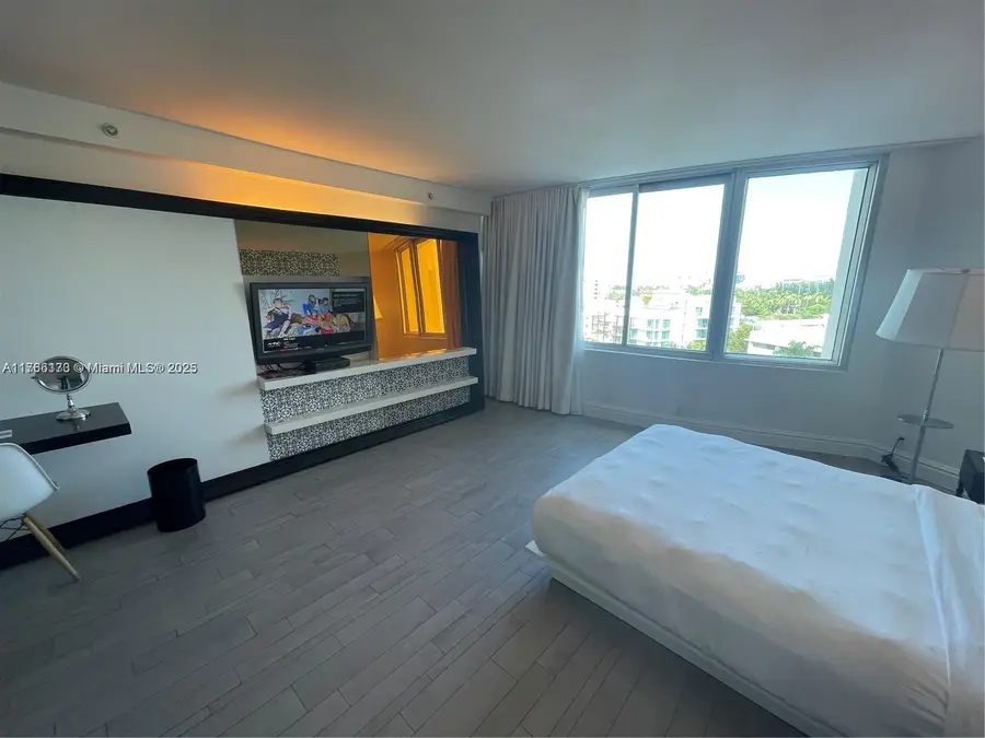 1100 West Ave #807, Miami Beach, FL 33139 - Image #3
