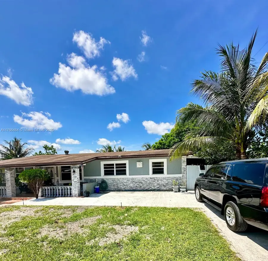 2941 NW 173rd Ter, Miami Gardens, FL 33056 - Image #3