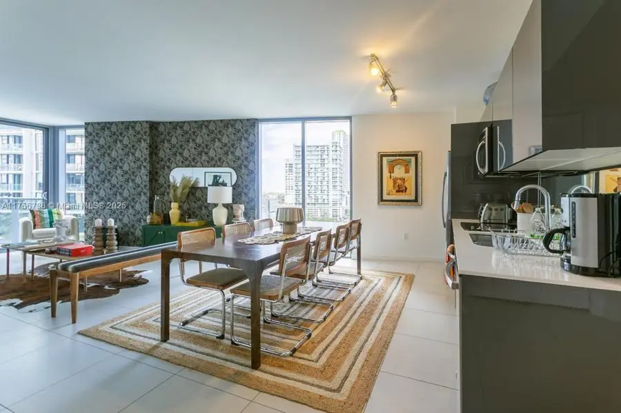 31 SE 6th St #1601, Miami, FL 33131 - #2